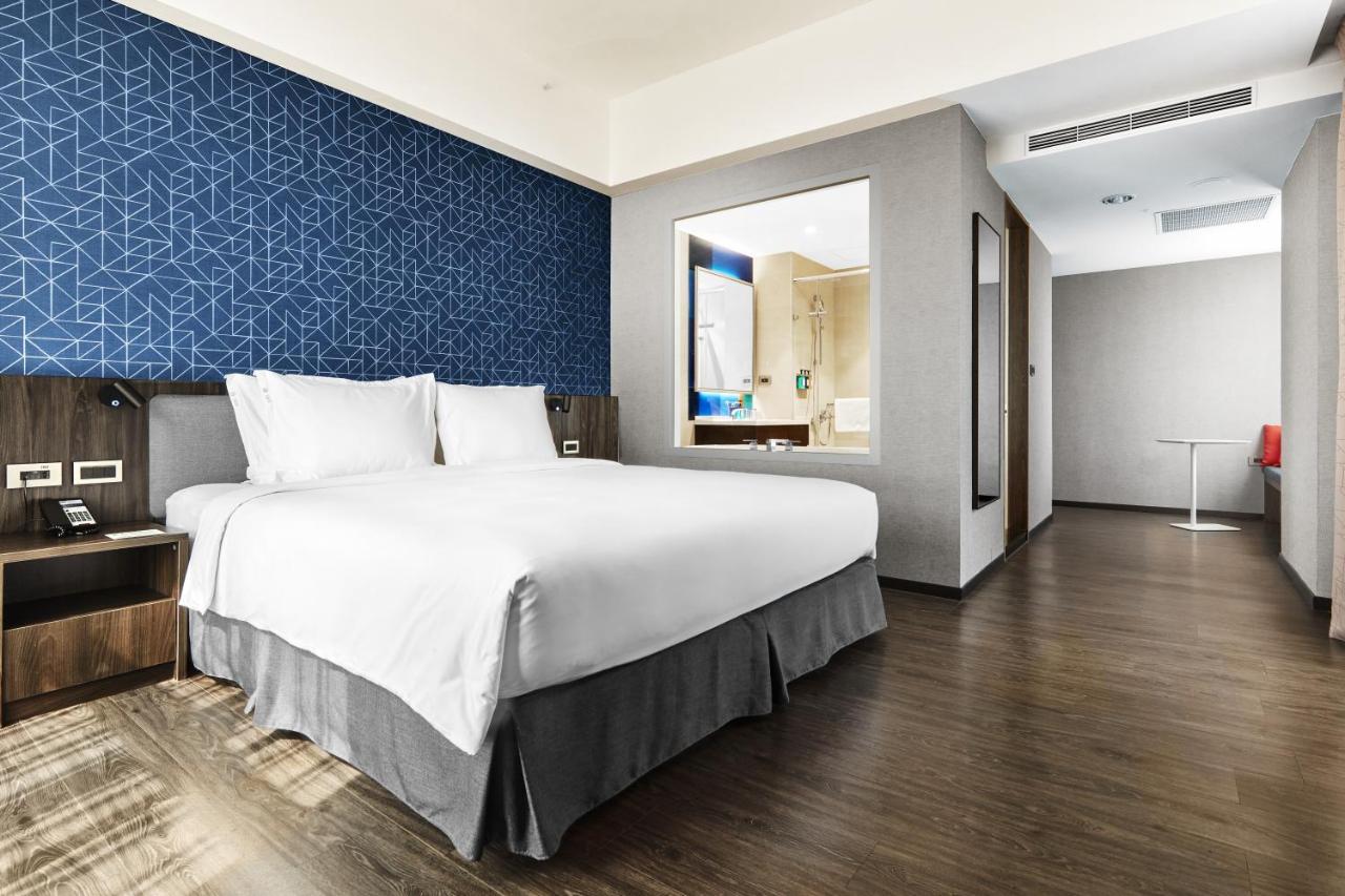Holiday Inn Express Kaohsiung Love River By Ihg Exteriér fotografie