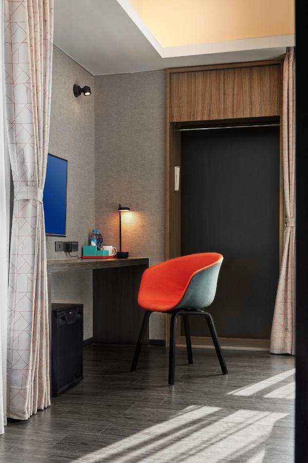 Holiday Inn Express Kaohsiung Love River By Ihg Exteriér fotografie