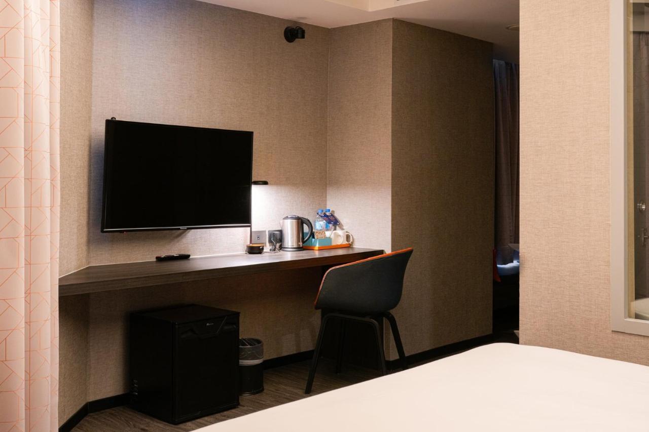 Holiday Inn Express Kaohsiung Love River By Ihg Exteriér fotografie